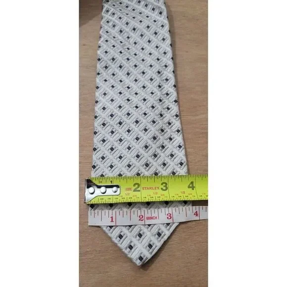 Ermenegildo Zegna 3.75x58 Mens Tie Silk Made In Italy Classic Geometric